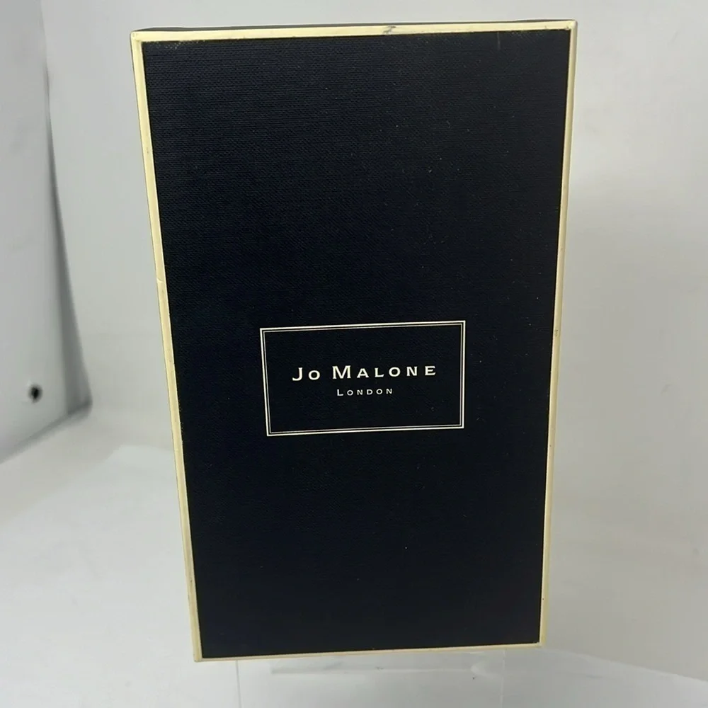 Jo Malone 8.25” x 5” x 3.75” Gift Box w/Tissue